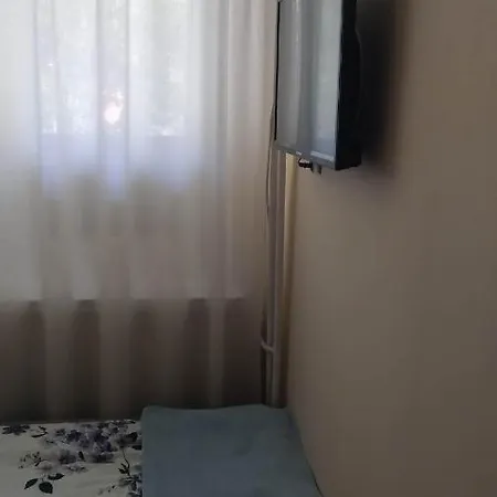 Mieszkanie Wsrod Zieleni Apartment