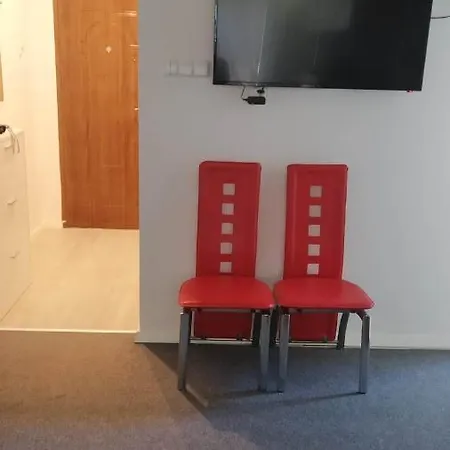 Mieszkanie Wsrod Zieleni Appartamento *