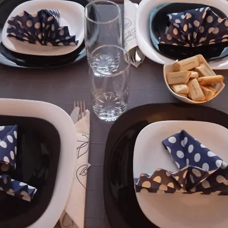 Mieszkanie Wsrod Zieleni Appartamento *